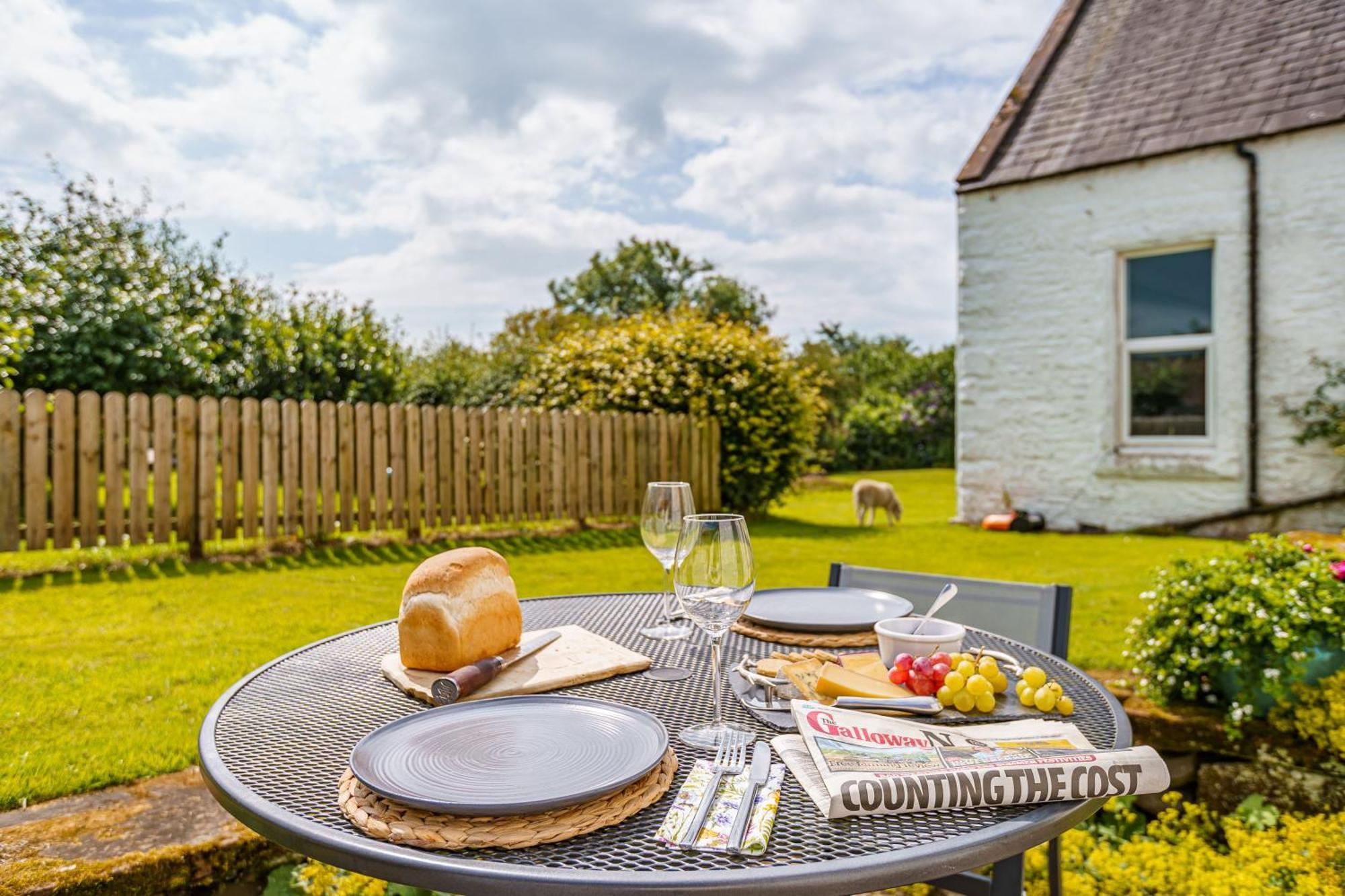 The Cheeseloft - Spacious One Bed With Terrace Kirkcudbright Zewnętrze zdjęcie